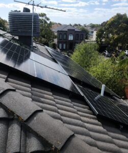 Aspendale gardens 11 4 kw solar 16 kwh battery featured