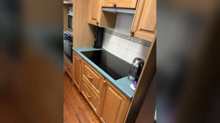 Faster, Safer, Cheaper To Run: Why Melbourne Kitchens Are Switching To Induction 1 Induction cooktop installed in a melbourne kitchen by powerband electrical